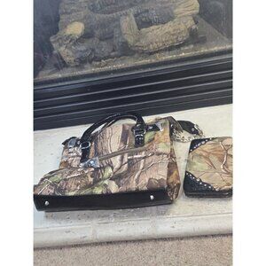 Realtree Camo Purse & Matching Camo Wallet W/ Strap